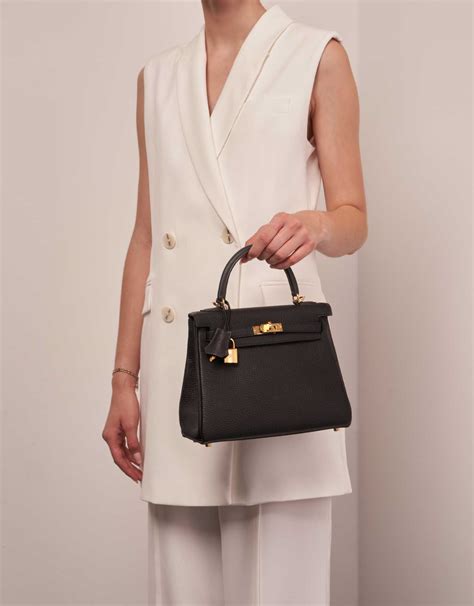 hermes kelly cut crocodile black|hermes kelly 25 retail price.